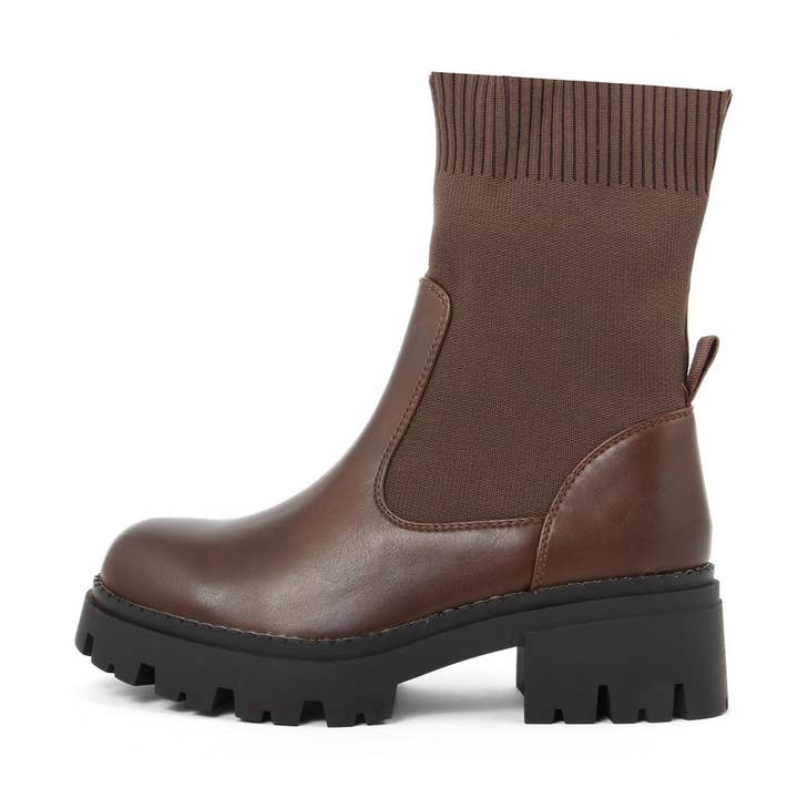 Women's Boots color Brown - FAG_AX8041_08_BROWN for wholesale by fashion attitude