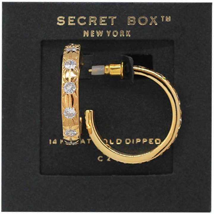 ARO CON CIRCONITA CÚBICA CHAPADO EN ORO, SB 19880 para venta al por mayor de JOIA ACCESSORIES