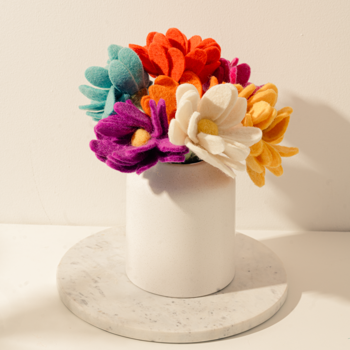 Global Goods Partners - Vente Fleurs artificielles - Fleur de marguerite en feutre6