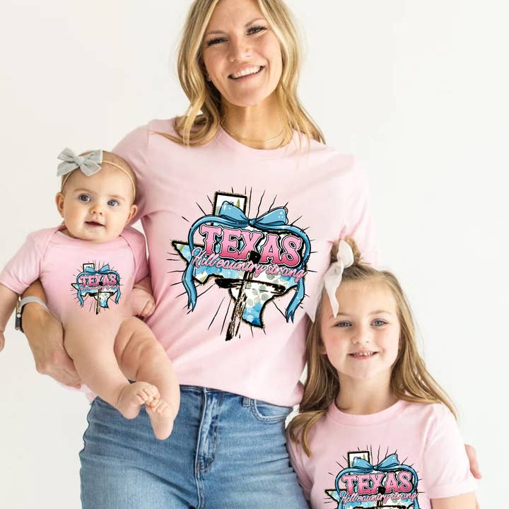 Texas Hill Country Sterk T-shirt | Texas Overstromingen Shirt voor wholesale door Texas Twisted Wholesale