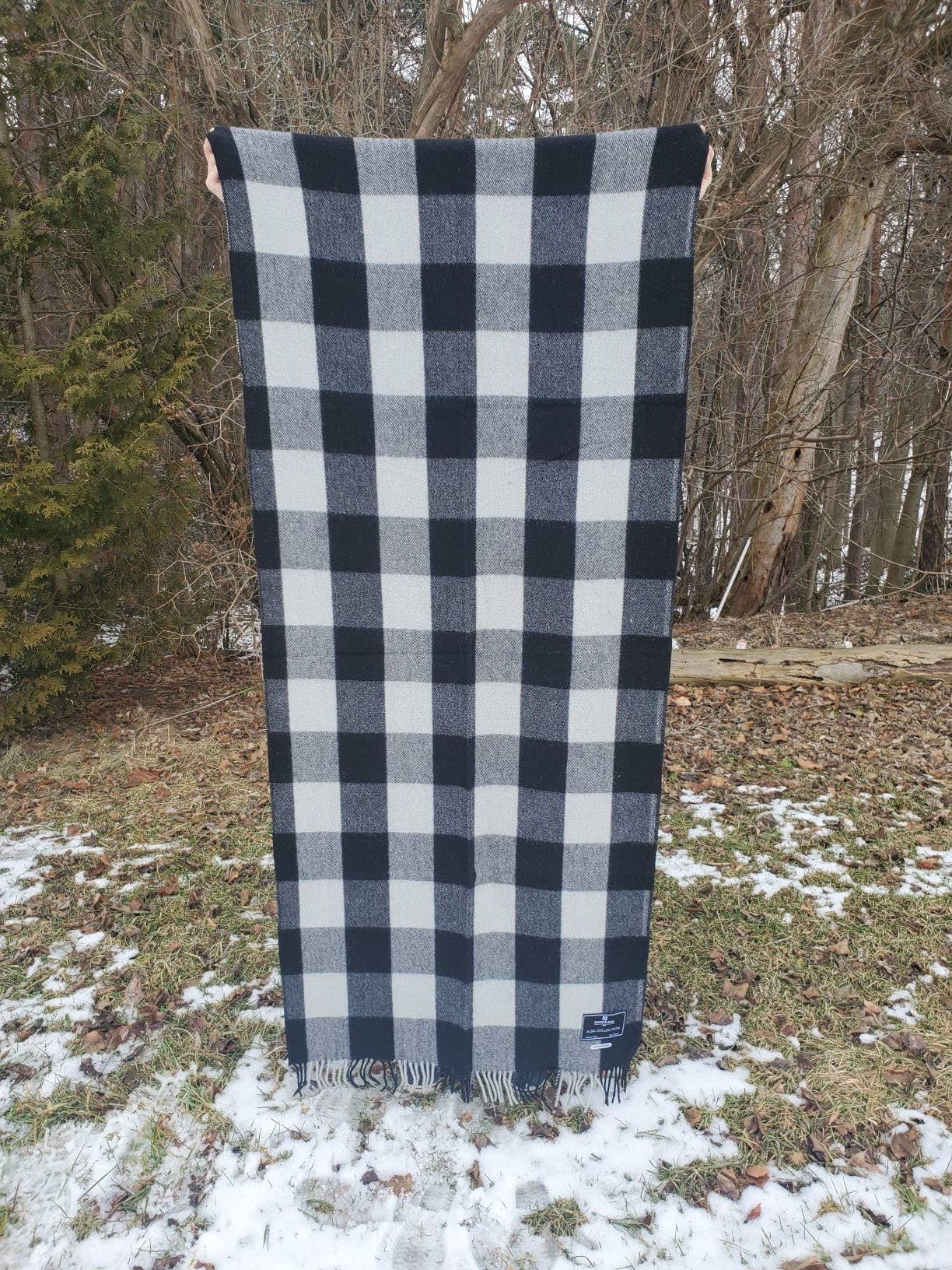 Patrick King Woollen Company - Wholesale Throw Blanket - Northumberland Deluxe Knee Blanket2