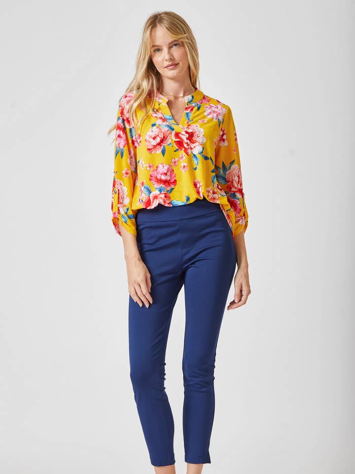 Wrinkle-Free 3/4 Sleeve Floral LIZZY Top for wholesale by Dear Scarlett