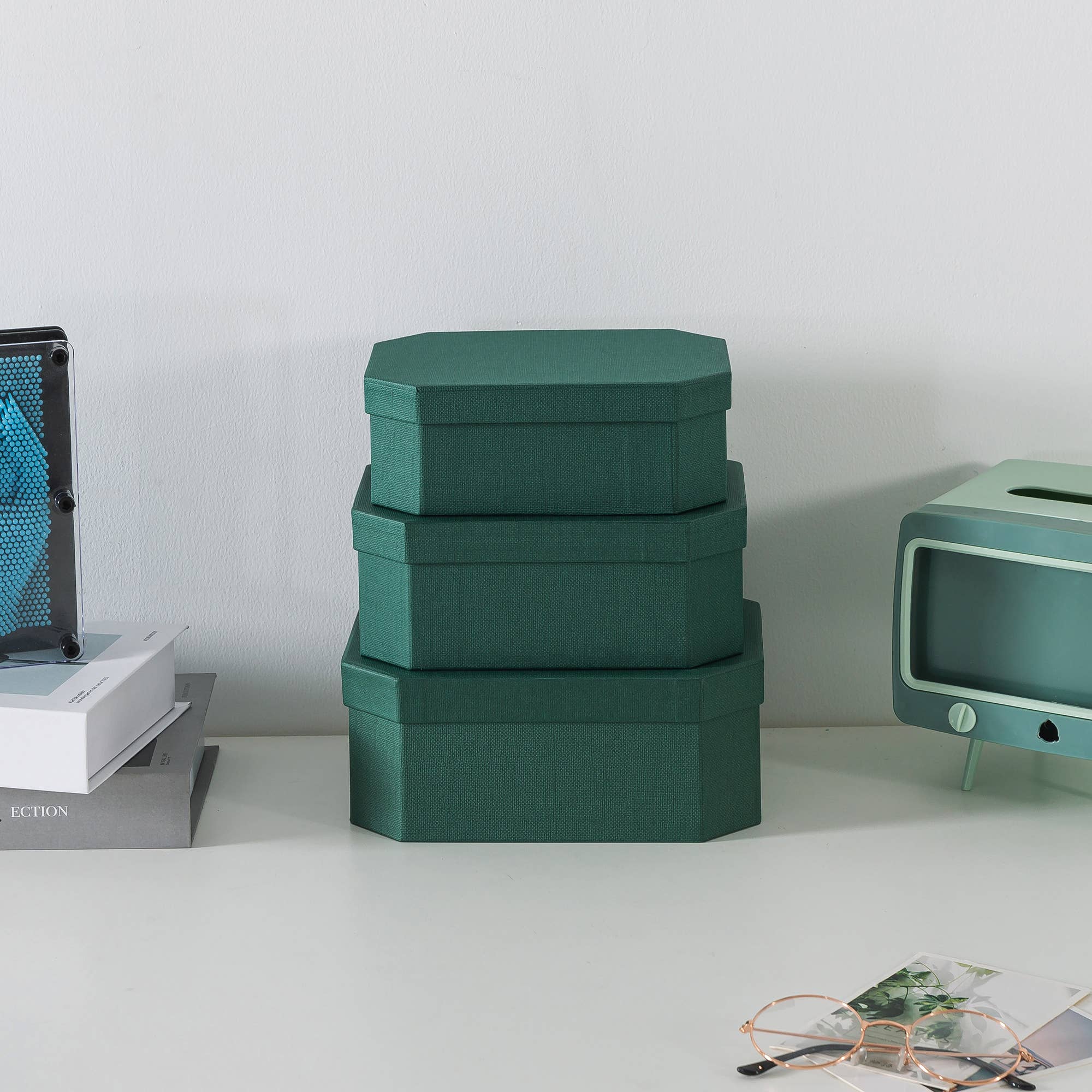 Soul & Lane - Wholesale Decorative Box - Set of 3 Forest Green Octagon Textured Decorative Boxes1