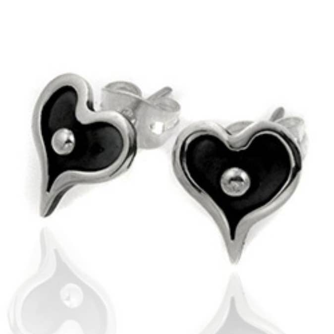 Orecchini a perno mini cuore ossidato in argento sterling per la vendita all'ingrosso da parte di De Mexico