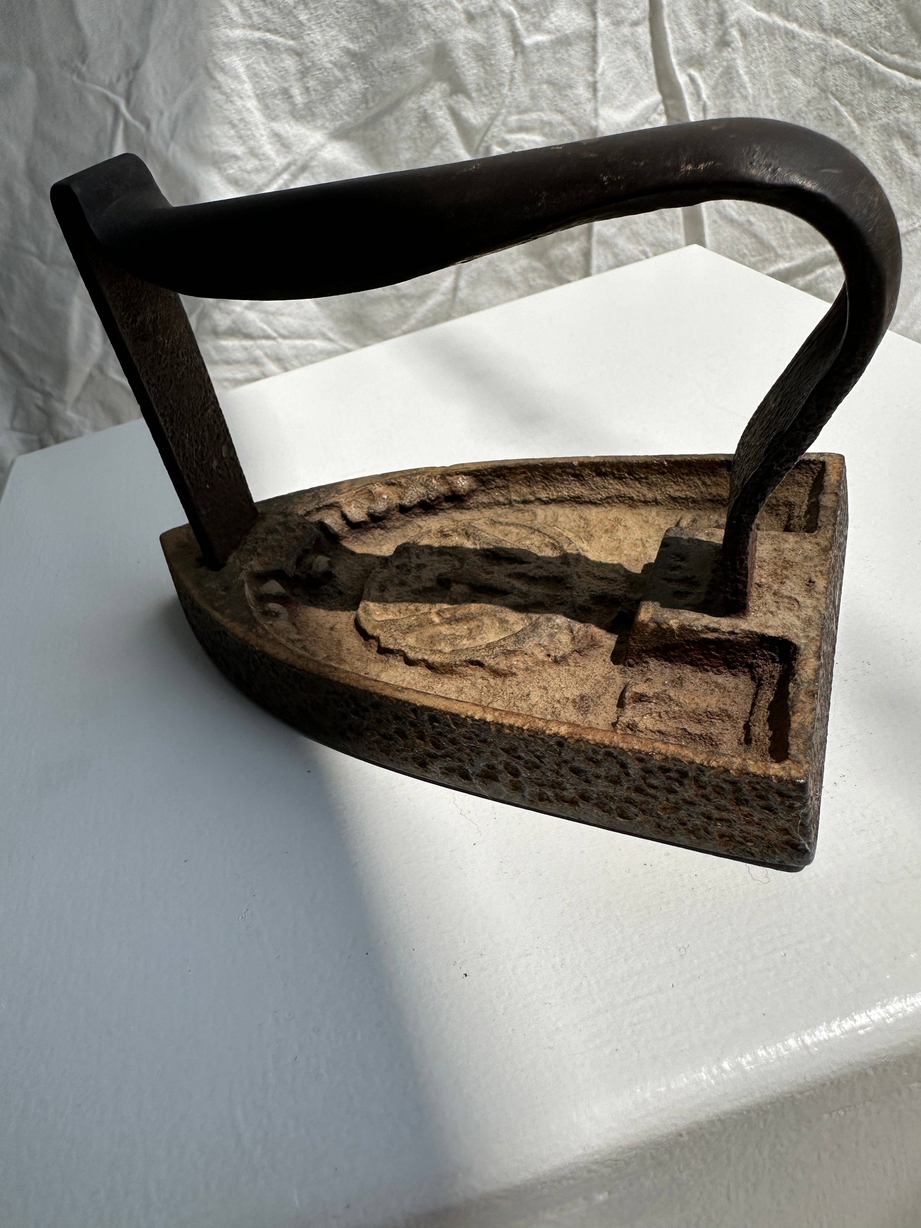 Office Objets - Wholesale Iron - Old iron8