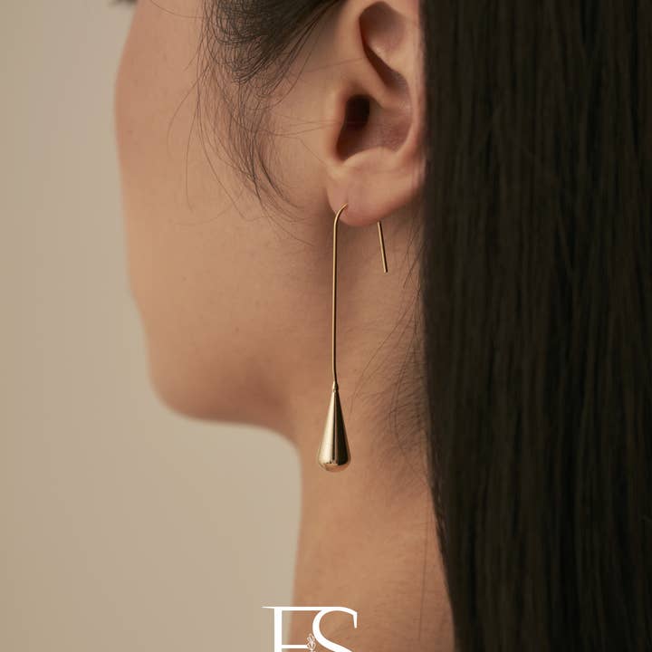 Furano Studio - Wholesale Dangle Earrings - 14K Gold Plated Dainty Water drop earrings1