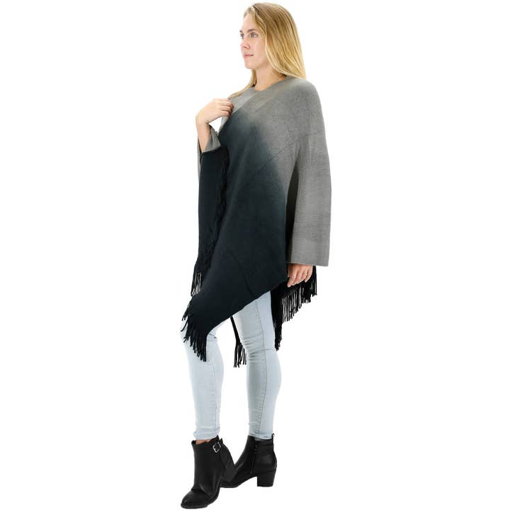 TAPA fashion - Venta al por mayor Poncho - Mujer - PONCHO 316 CON FLECOS DEGRADADOS EN DOS TONOS (6 PIEZAS)