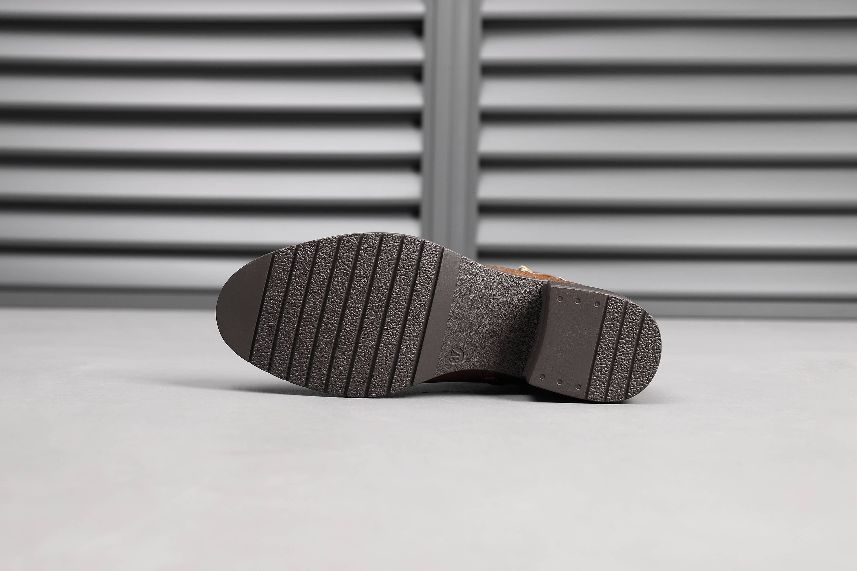 Top Staka - Wholesale Booties – Women's - A2351 Croc Mock Chic Ankle boots7