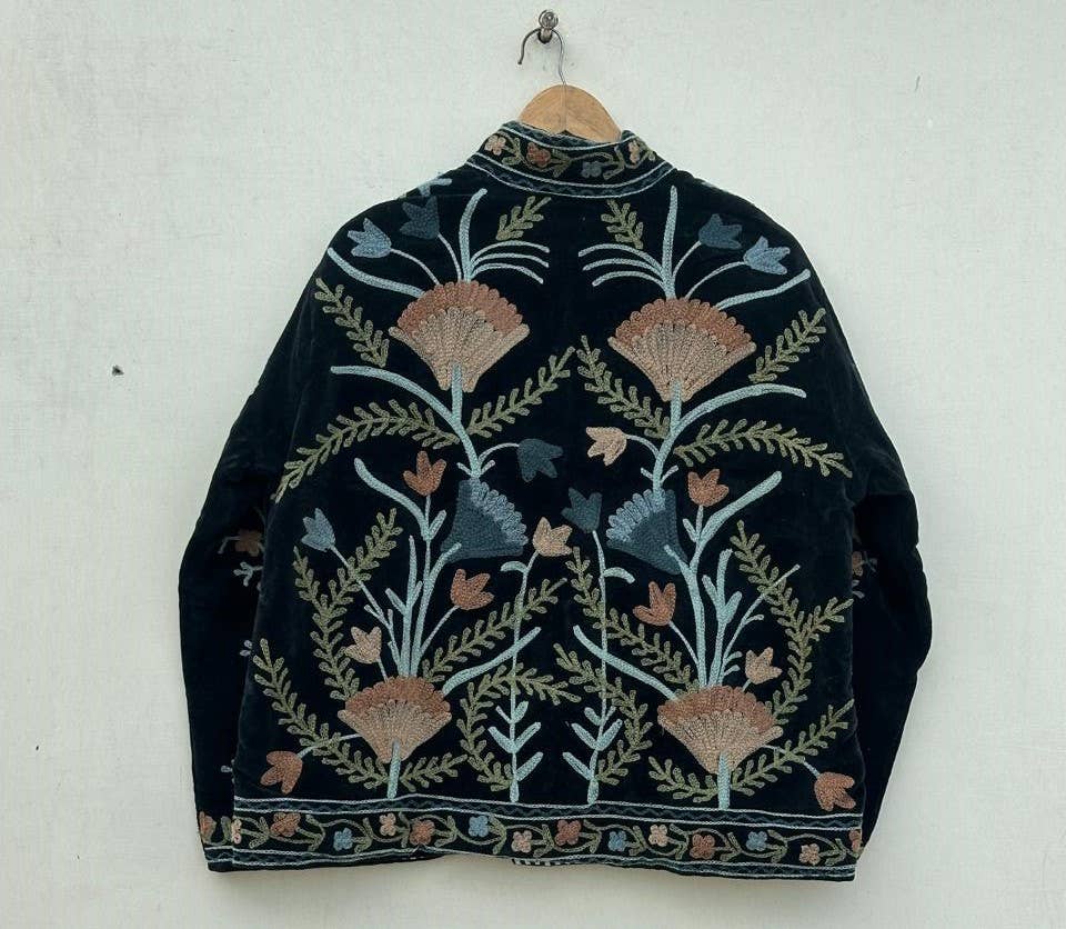 Ayras World - Vendita all'ingrosso Giacca - Donna - Giacca Suzani in Velluto - Nero1