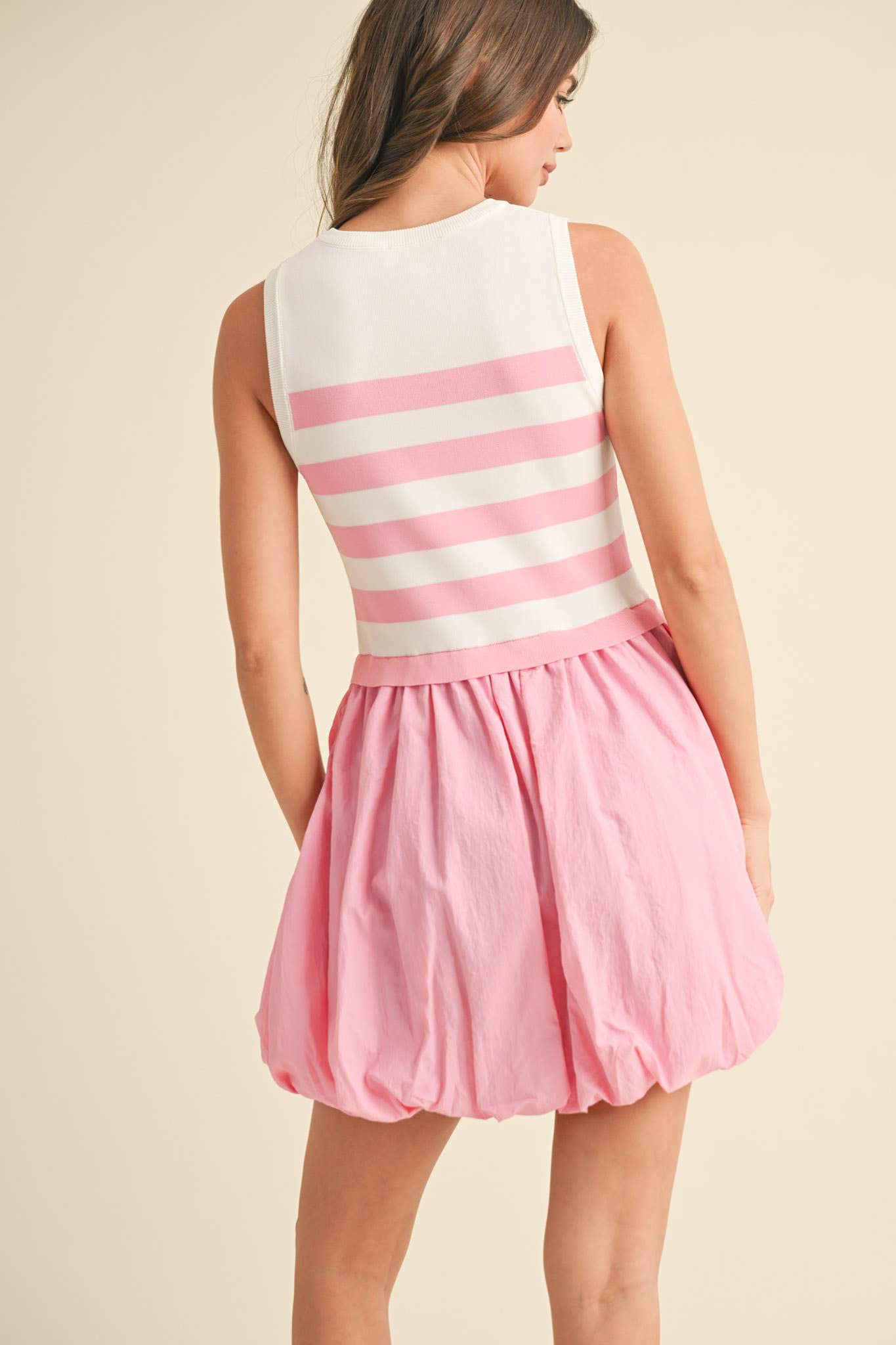 &MERCI – Vestido - Mulher por atacado – VESTIDO MINI COM BAINHA BOLHA EM MÍDIA MISTA MDR37106