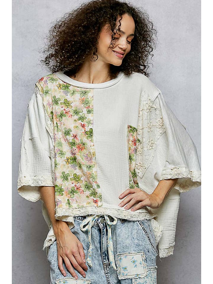 Pol Clothing - Wholesale Blouse - Women's - Round Neck Double Gauze Floral Woven Top6