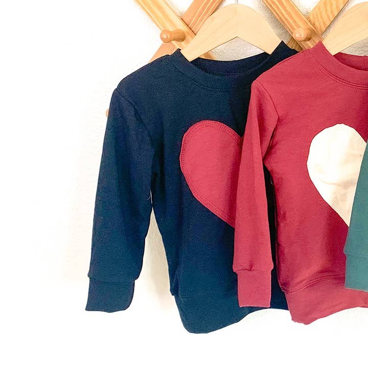 Jersey cuello redondo corazón | Negro para venta al por mayor de One Kind Clothing