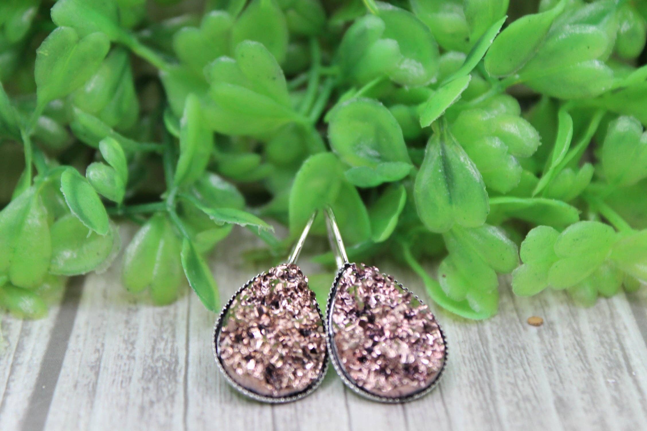 Hylidae Boutique - Wholesale Dangle Earrings - Rose Gold • Teardrop French Lever Earrings