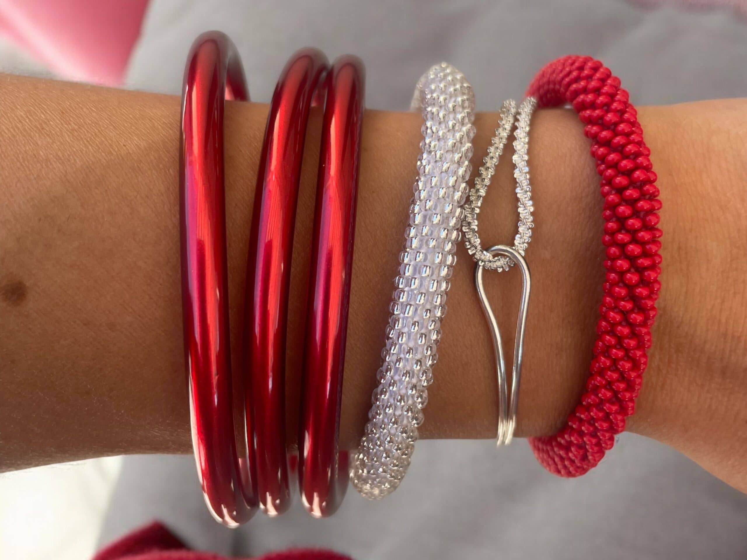 Maison Yvelise - Wholesale Beaded Bracelet - Nepali Red White and Silver Bracelet1