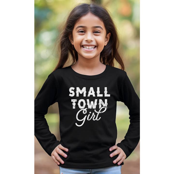 Manica lunga grafica retrò per bambini Small Town Girl per la vendita all'ingrosso da parte di Kids By Kissed Apparel