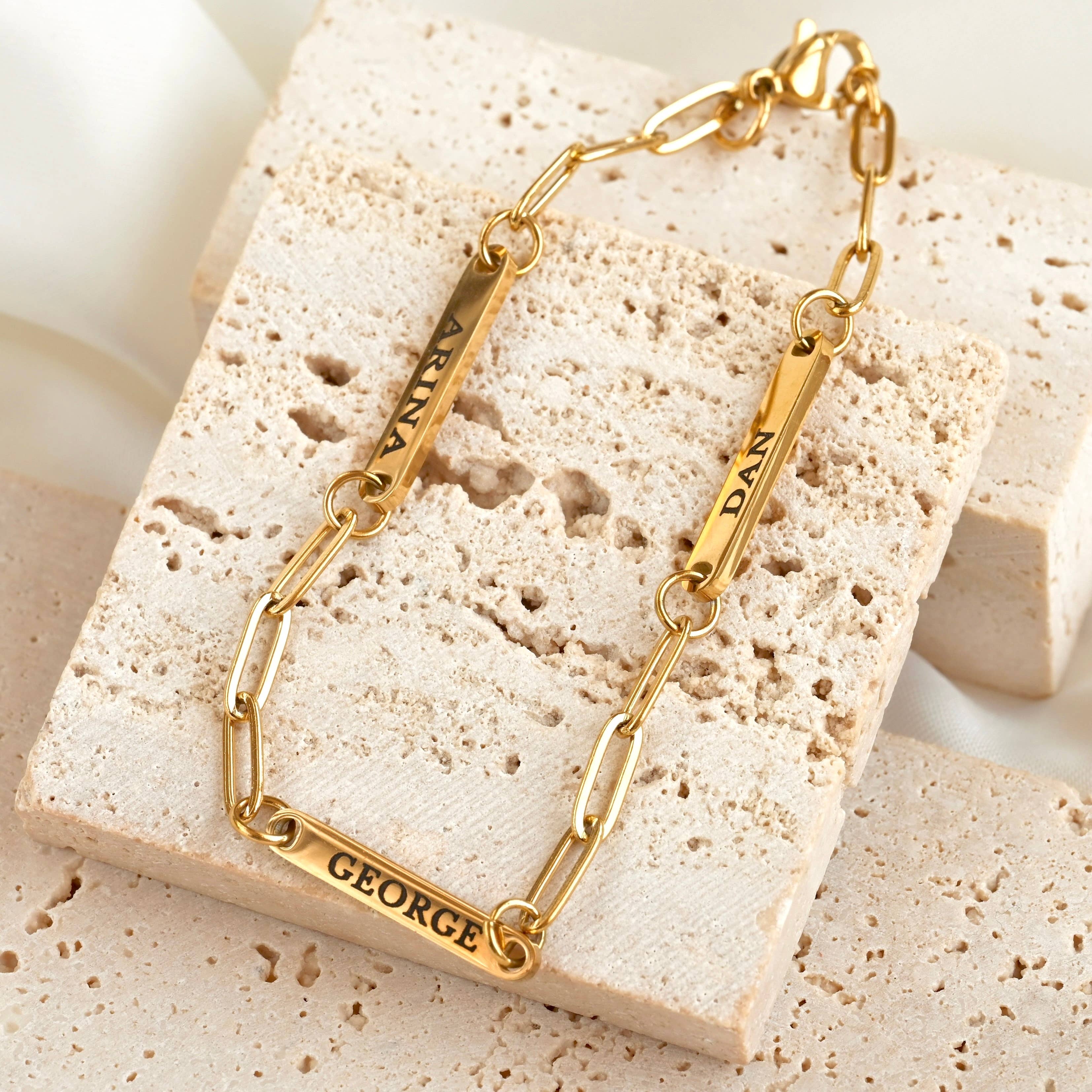 Blueyejewelry - Wholesale Link & Chain Bracelet - Engraved Name Bracelet- Waterproof Name Paperclip Bracelet4