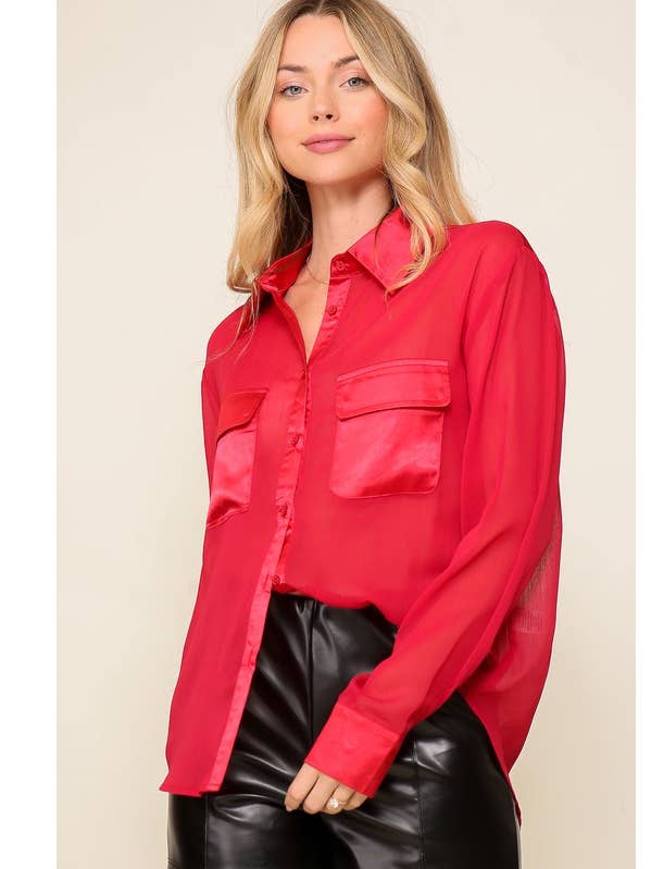 Blouse en mousseline boutonnée à manches longues avec bordure en satin pour la vente par MintChoco