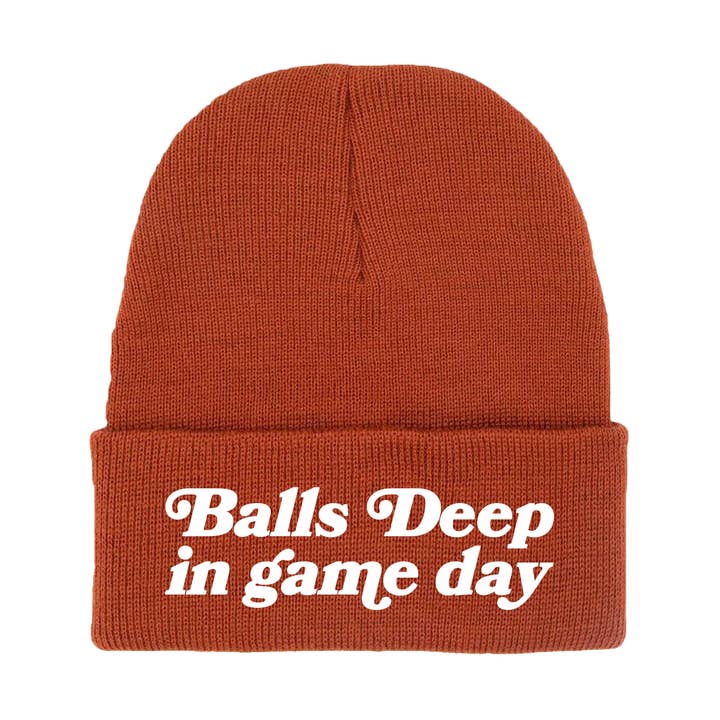 Bollar Djupt I Speldag Broderad Vinterfotbollsmössa för wholesale av Calm Down Caren