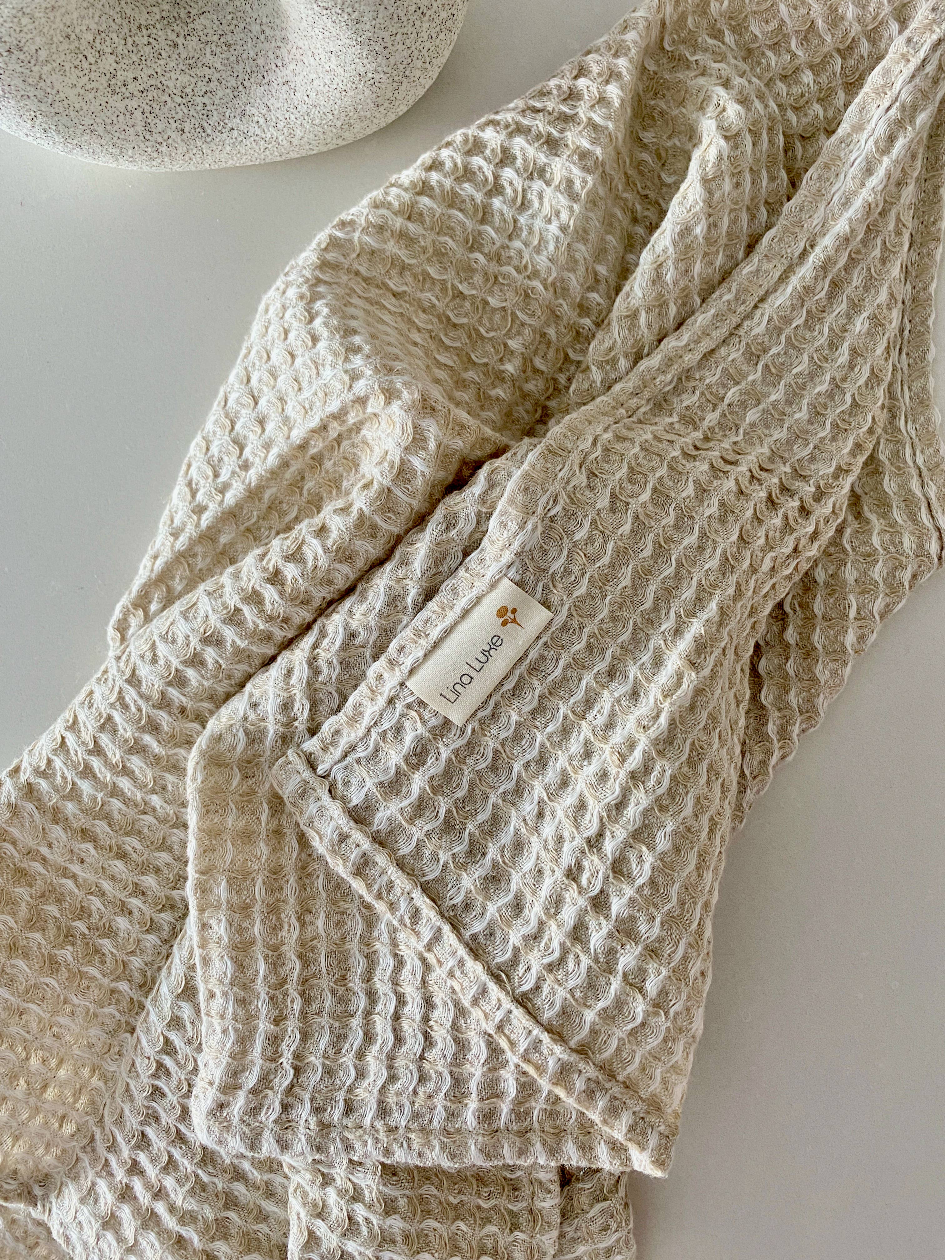 Lina Luxe - Wholesale Bath Towel - Alizé - Washed linen waffle bath towel4