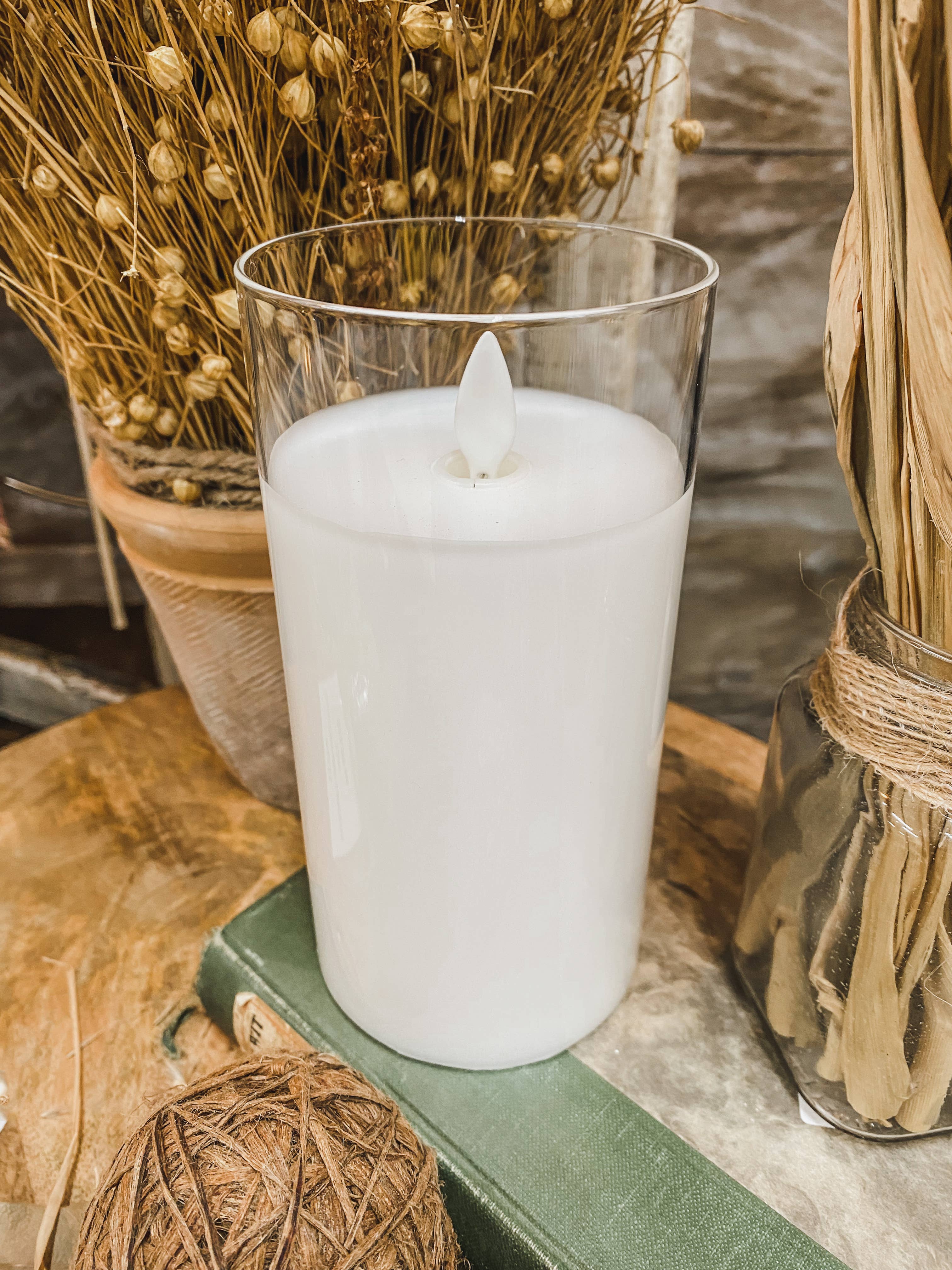 Wholesale Home Decor - Wholesale Flameless Candle - Clear Glass Cylinder Moving Flame LED Candle 3x6in1