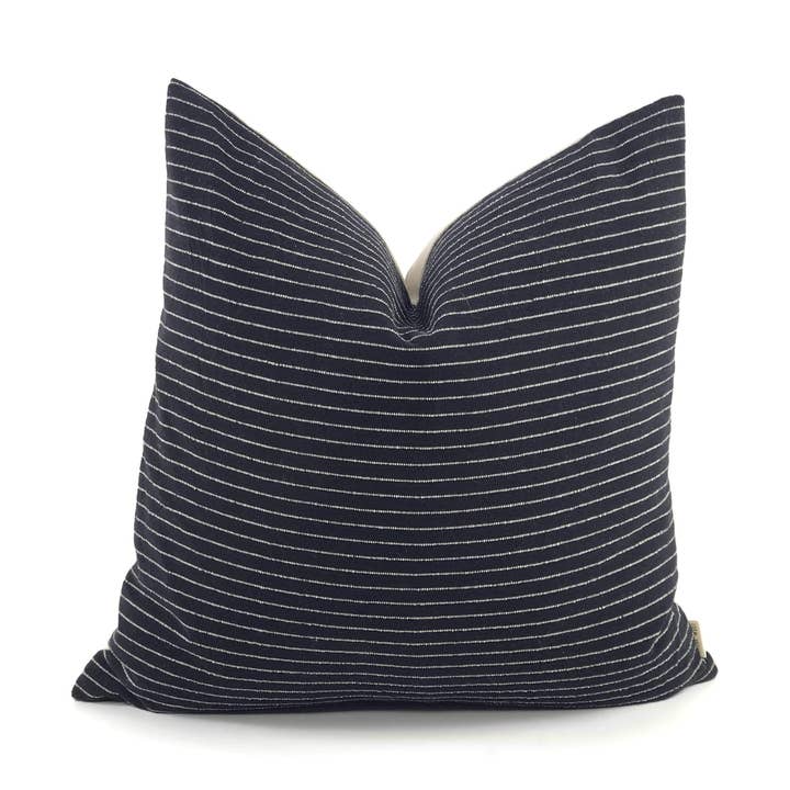 SATAW Pillow Throw Pillows Black for wholesale by Bryar Wolf