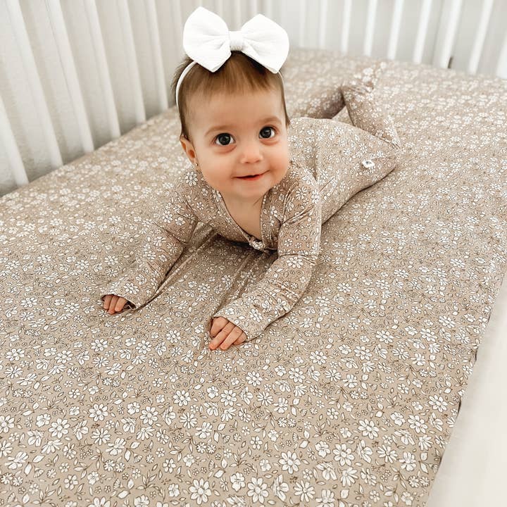 Little Joy Co. - Wholesale Cot/Crib Sheets - Dainty Ditsy Bamboo Crib Sheet13