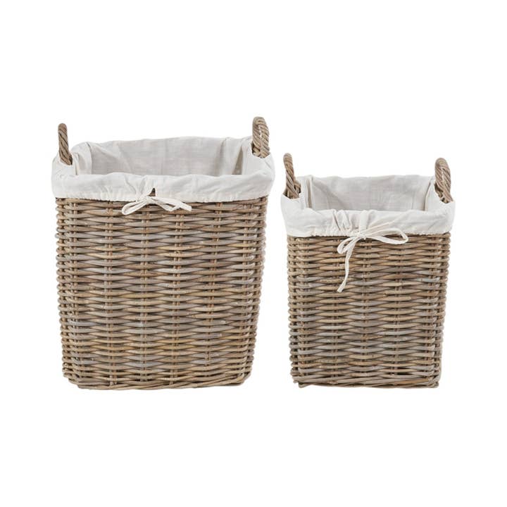 Set di 2 cesti quadrati in rattan Kubu grigio foderati per legna per la vendita all'ingrosso da parte di Red Hamper