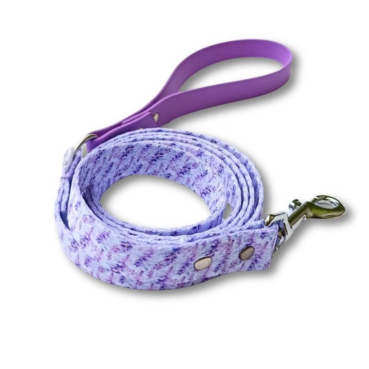 Two-material dog mat with lavender pattern for wholesale by Stylidog