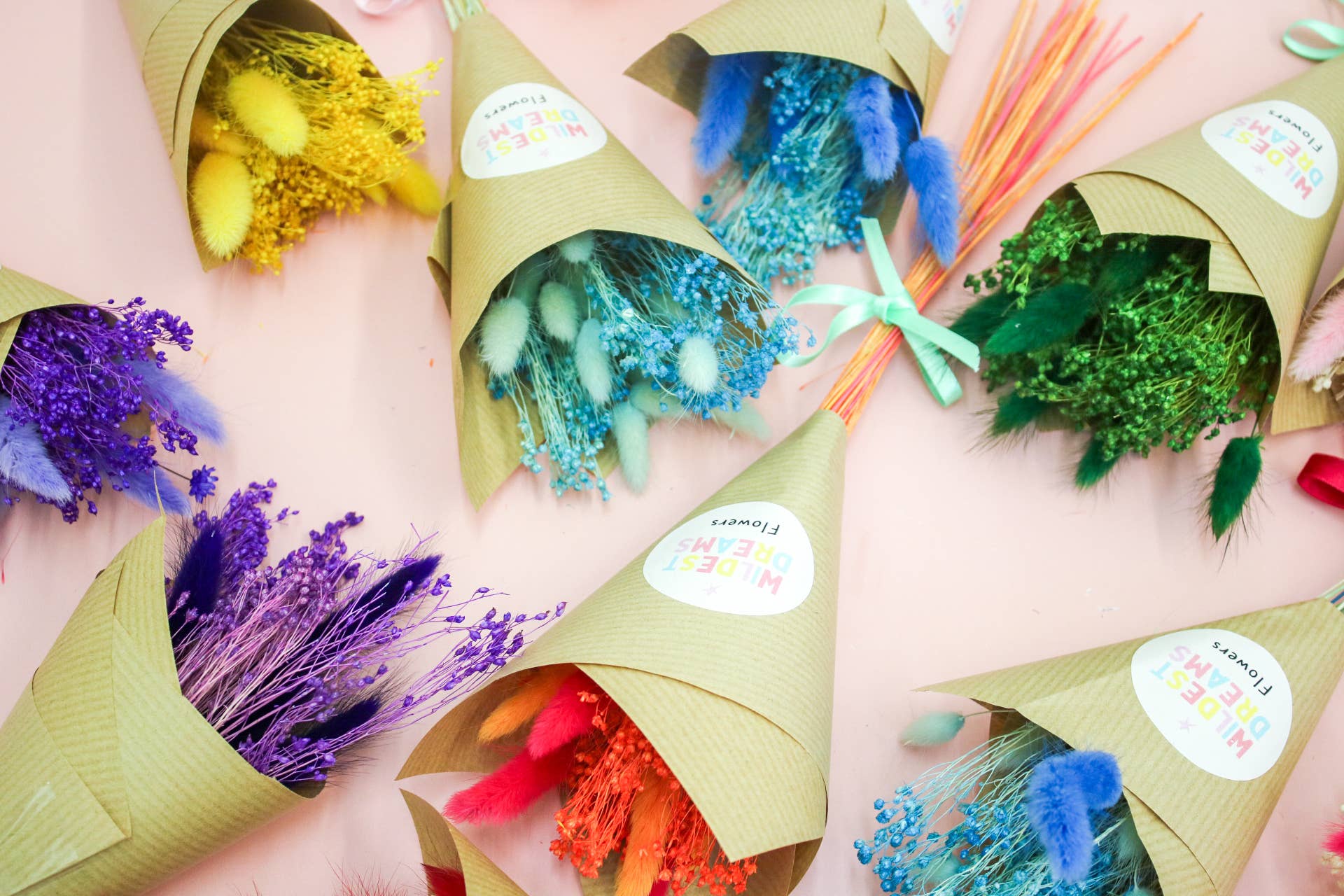 Wildestdreams.flowers - Wholesale Dried/Pressed Flowers - Orange Dried Mini Flower Bunches gift boxes 3