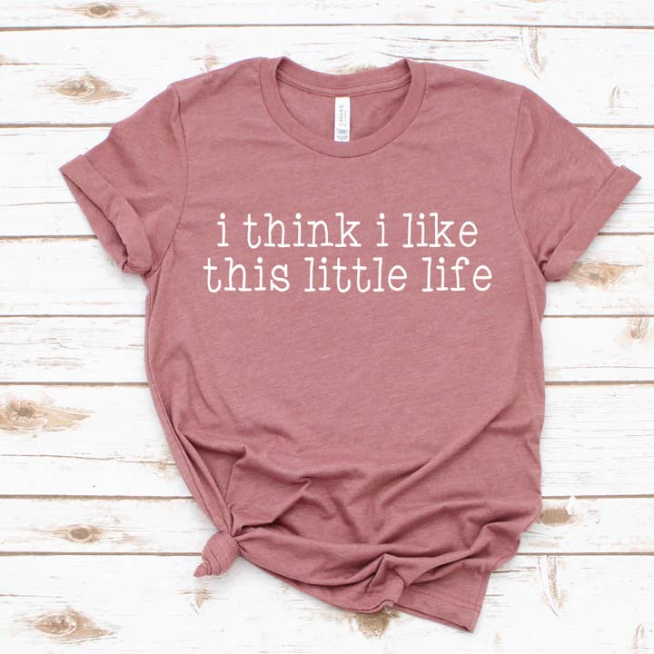 Je crois que j'aime cette petite vie pour la vente par Southern Attitude Designs Inc