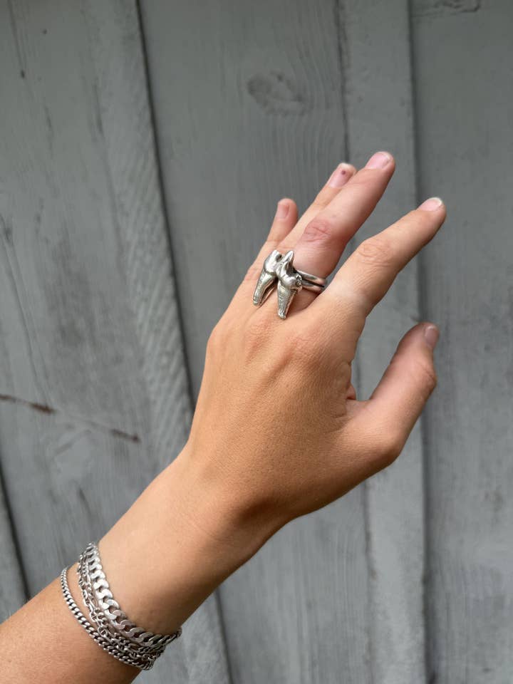 Anel de Dente Molar de Coiote por atacado de Velvet Moss Magic