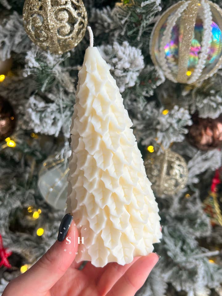 Christmas Tree Candle for wholesale by Serene Home