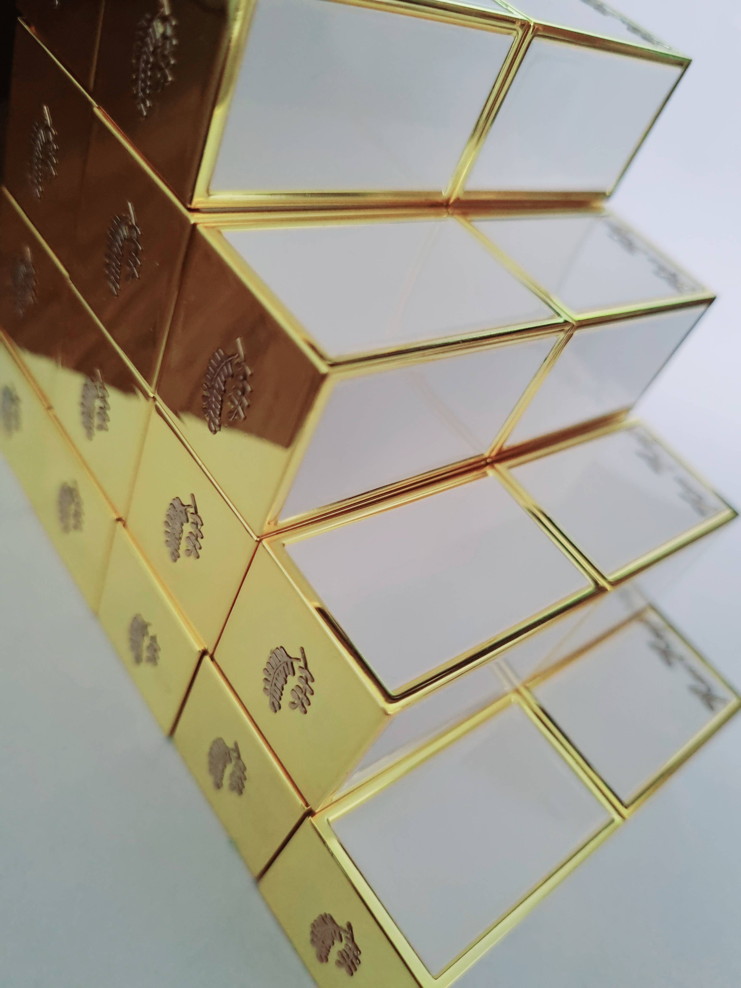 RawRoop – wholesale Lipstick – Natural Plumping Lipsticks2