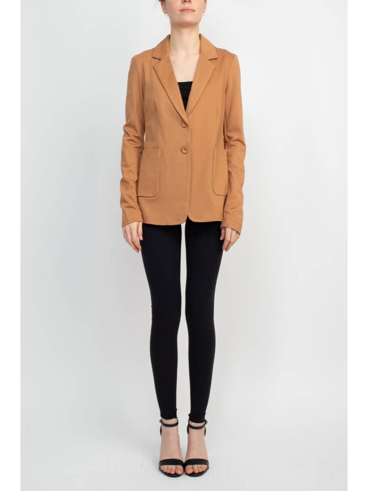 Immediate Apparel - Wholesale Blazer - Women's - T Tahari Notched Collar Two Button Long Sleeve With Patch Pockets Knit Blazer