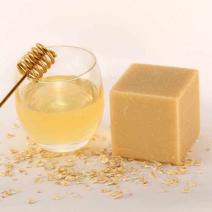 Savonnerie Kolibri - Wholesale Bar Soap - Bee Cream Soap 100g - Honey and Oat Milk2