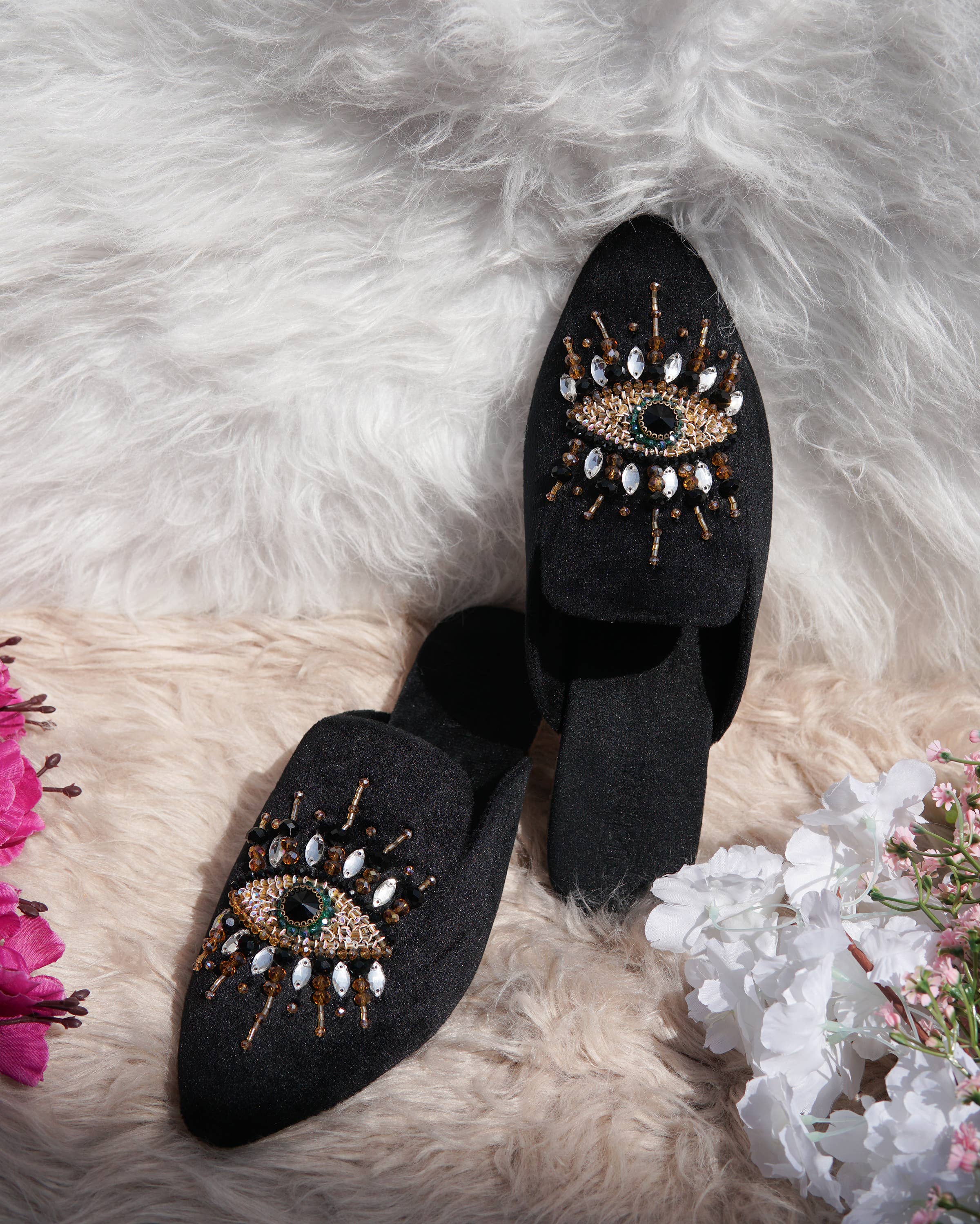 Fuchsia - Wholesale Mules - Women's - Pointed Toe Artisanal Good Eye Black Women's Mule Embroidery7