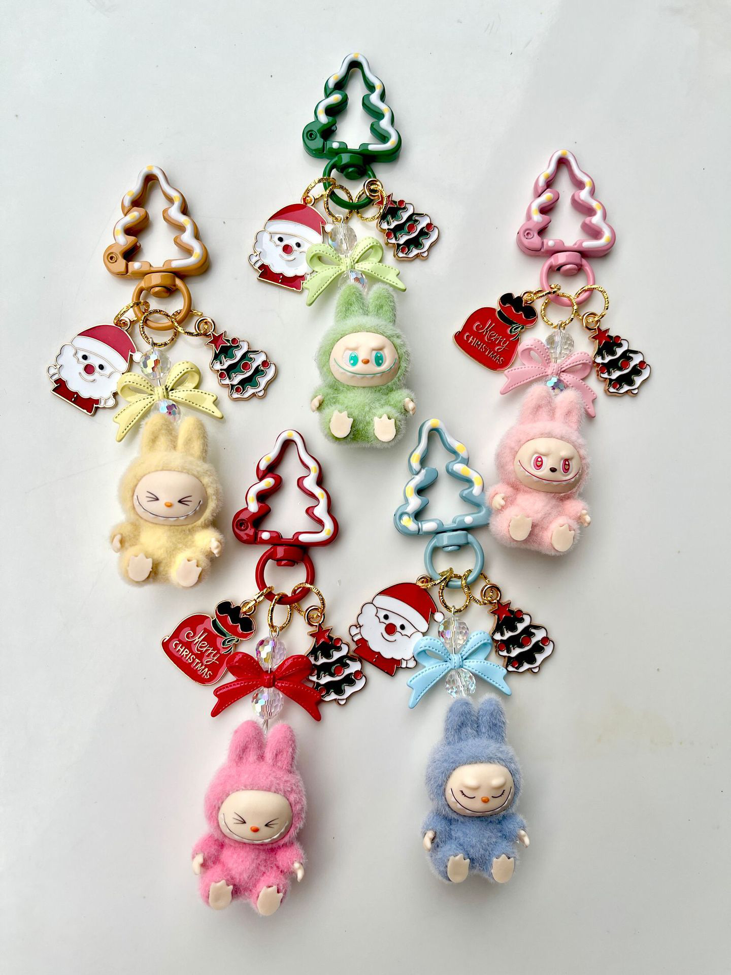 キーホルダー・アクリルキーホルダー LABUBU THE NONSTERS Big into Energy LUCK Labubu The Monsters 6 Inch Plush Figure Big Into Energy