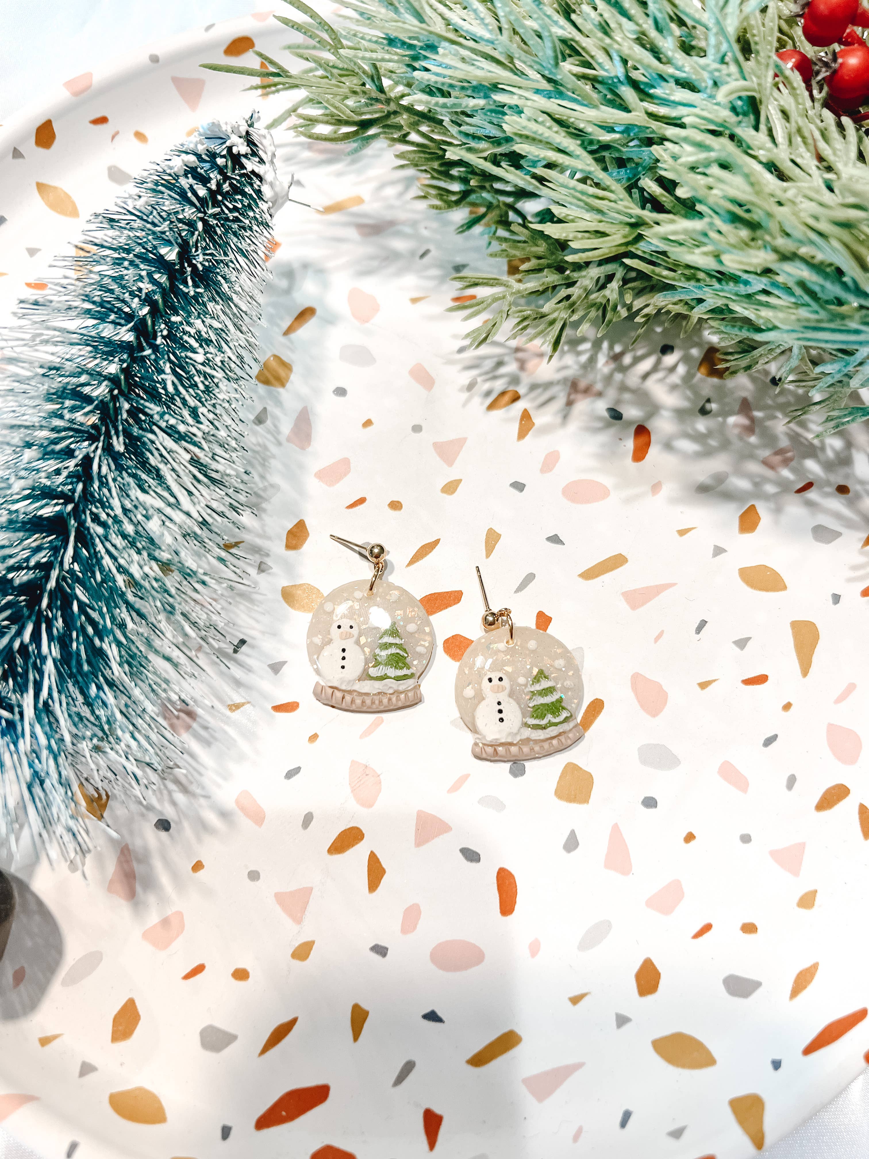 Belu Designss - Vendita all'ingrosso Orecchini pendenti - Orecchini natalizi in argilla polimerica Snowglobe Snowman5