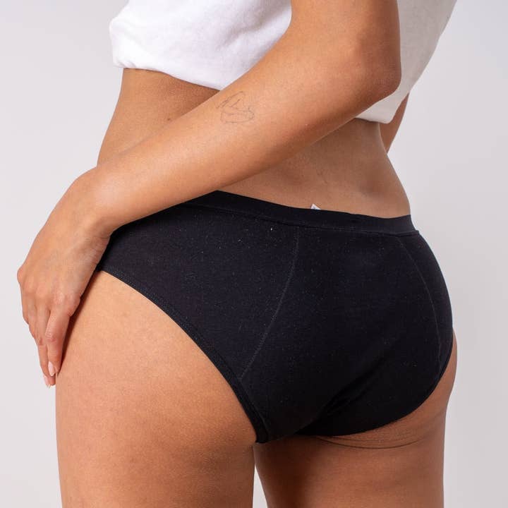 Black Cotton menstrual panties for wholesale on Faire4