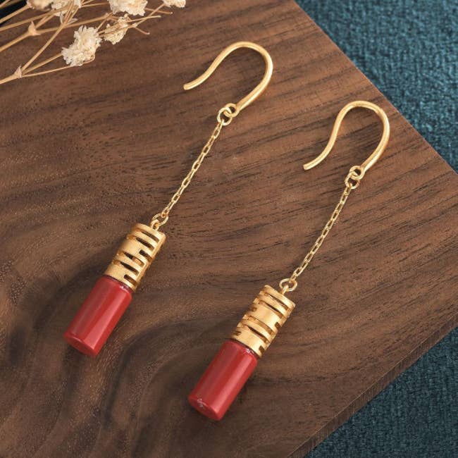 Pendientes de jade Golden Happiness (rojo y verde) para venta al por mayor de Bright MacMing