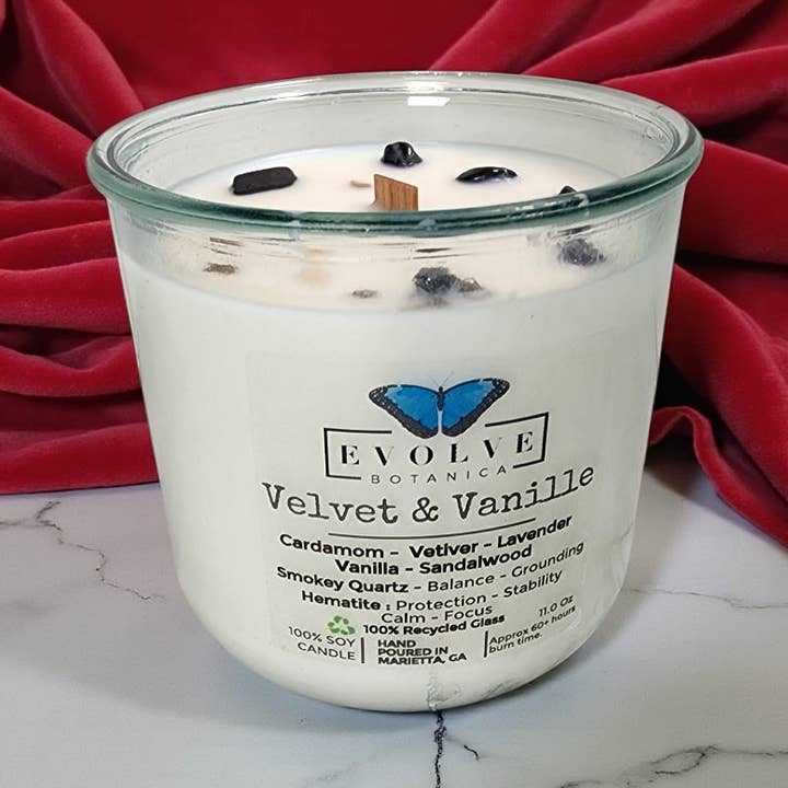 Vela de Rocas - Terciopelo y Vainilla (Vela de Soja con Mecha de Madera Cuarzo Ahumado Hematita) para venta al por mayor de Evolve Botanica