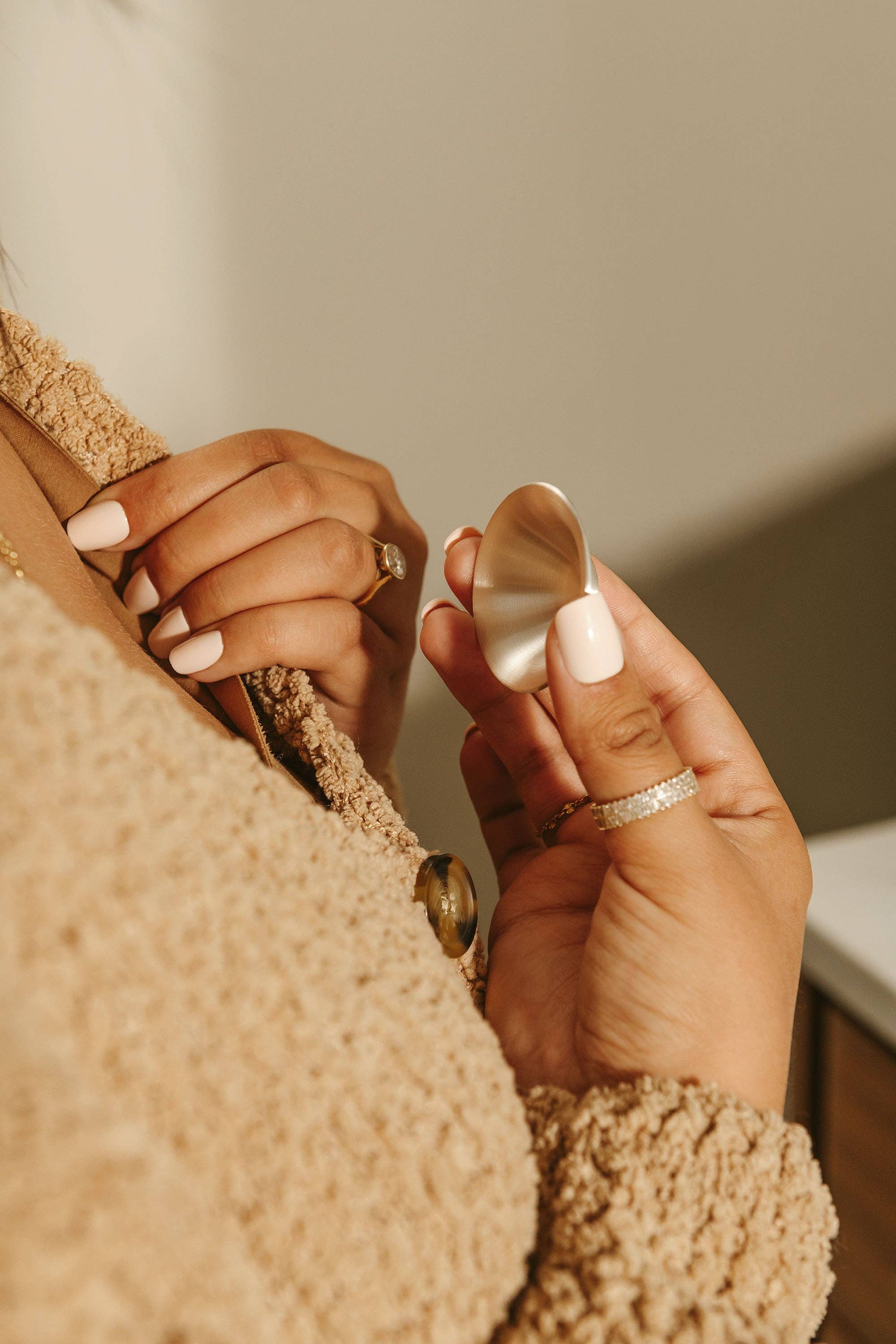 Le Lolo – wholesale Amningskudde - Mamma – 999 Silver Amningskoppar | Amning | Nybliven Mamma | Graviditet2