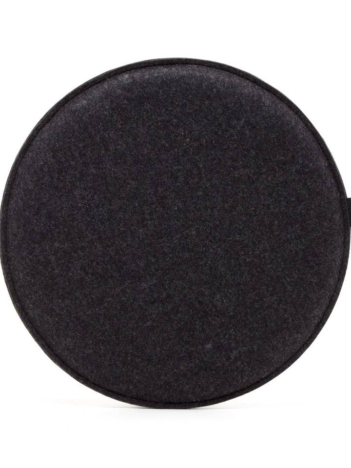 Cuscino Rotondo in Feltro di Lana Merino Zabuton Antracite per la vendita all'ingrosso da parte di Graf Lantz
