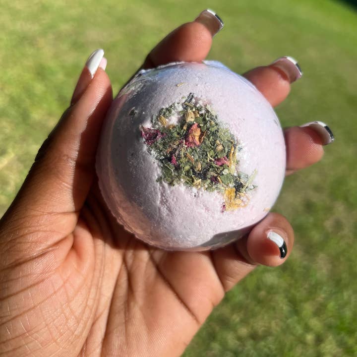 Her Sacred Garden - Wholesale Bath Bomb/Fizz - A. Yoni Detox Bath Bombs