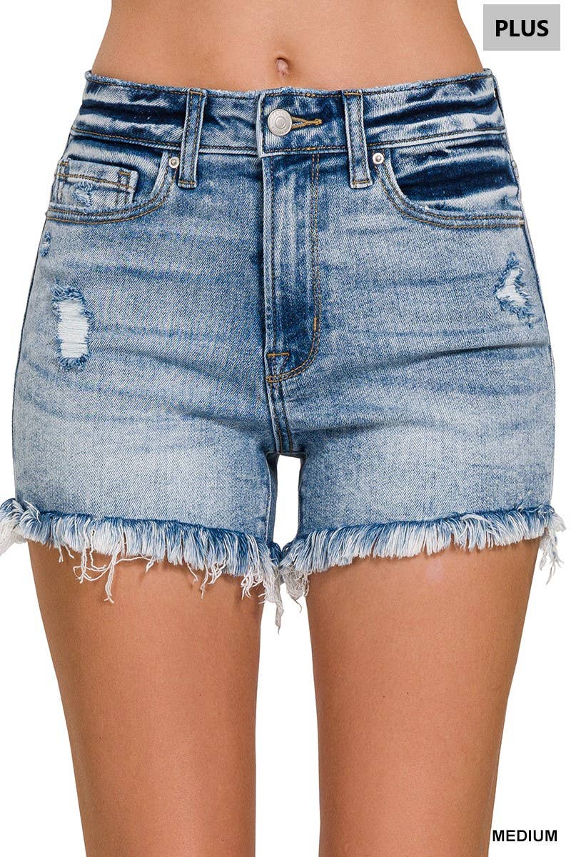 42POPS - Wholesale Korte broeken - Dames - Korte spijkerbroek met rafelige zoom Reg / Plus34