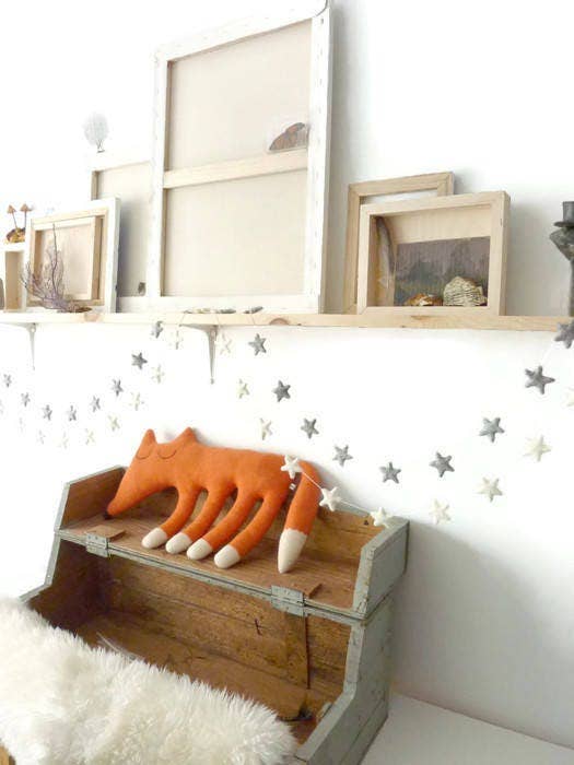 The Butter Flying - Wholesale Bunting/Garland - Felt star garland 4