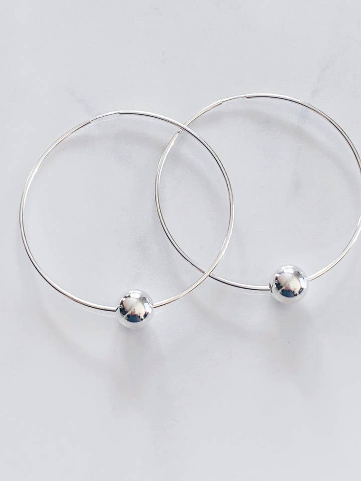 Grandes boules modernes en argent sterling pour la vente par Bonnie Boardman Jewelry