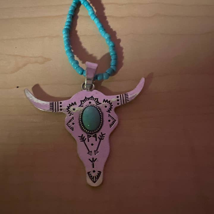 Turkooise ketting met koeienschedel voor wholesale door Little Monsters Boutique
