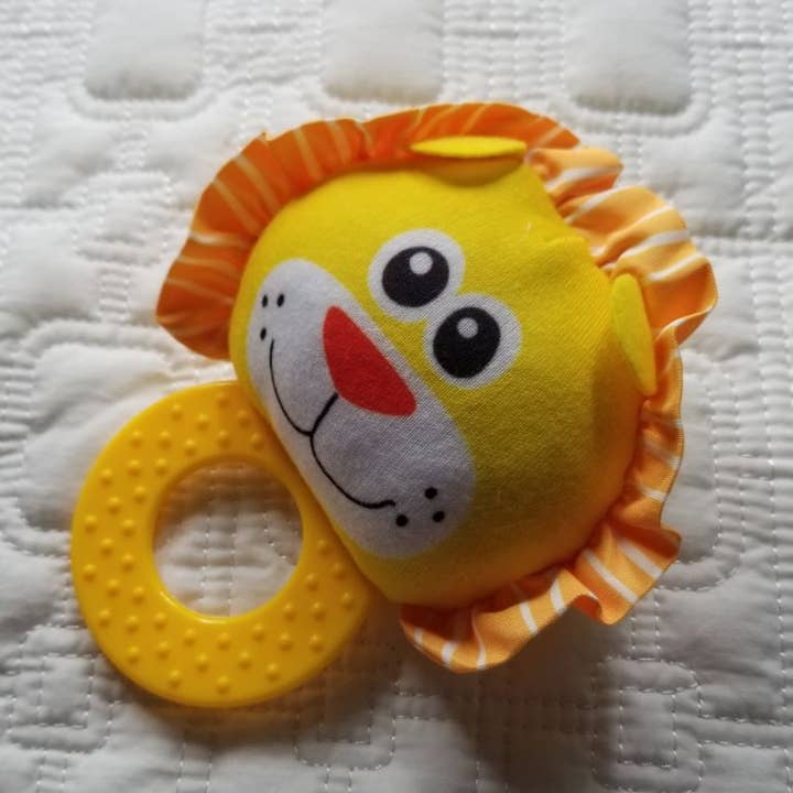 Lion Teething Ring Rattle Toy (Silicone & Organic) for wholesale by D & C TOYS