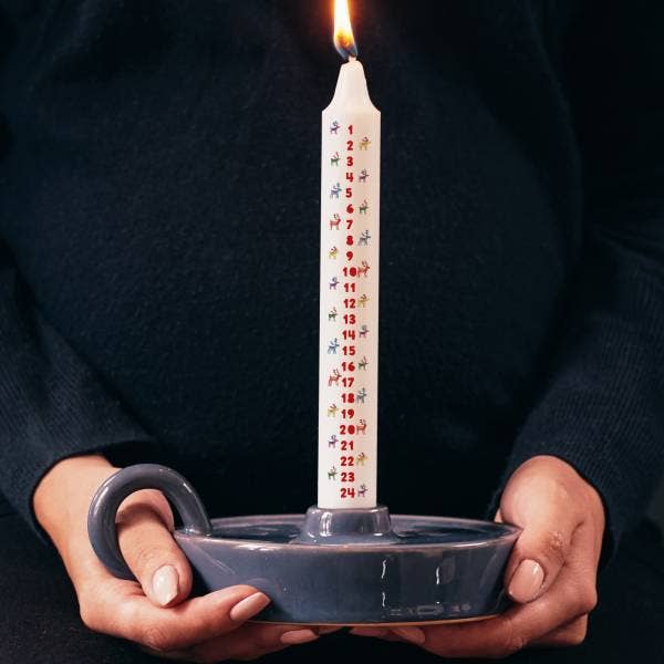 This is Nessie – wholesale Avsmalnande ljus – Adventsljus med regnbågsrenar från This is Nessie1